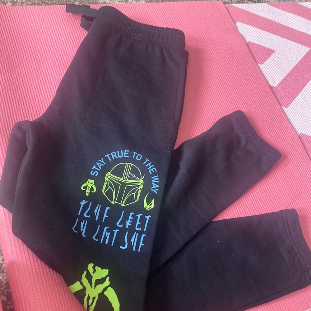 Boys sweats NWOT